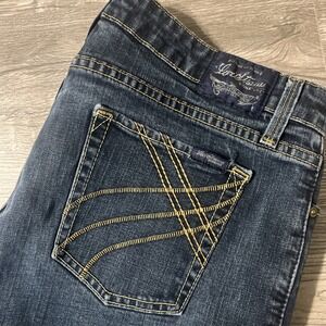 VNT Levi's Low Rise Slim Bootcut Dark Wash Button Fly Jeans Juniors Sz 15, 36x31